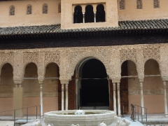 loewenbrunnen-in-der-alhambra